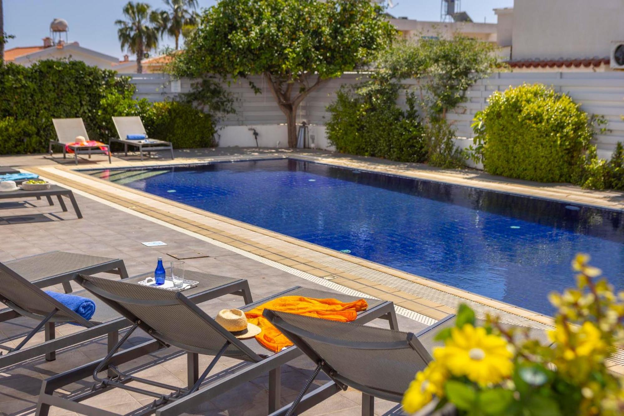 Azure Luxury Pool Villa Protaras Ngoại thất bức ảnh